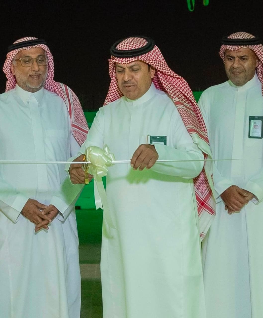 The ribbon-cutting ceremony marking the opening of Riyadh Academy in Khuzam.